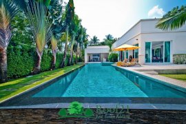 3 Bedroom House for sale in Pattaya, Chonburi 3 Bedroom House for sale in Pattaya, Chonburi