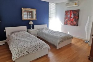 4 Bedroom House for sale in Saphan Sung, Bangkok