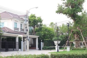 4 Bedroom House for Sale or Rent in Chorakhe Bua, Bangkok