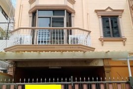 3 Bedroom Townhouse for rent in Yan Nawa, Bangkok near BTS Saphan Taksin