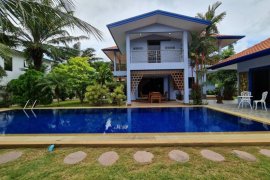 4 Bedroom Villa for rent in Rawai, Phuket