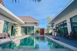 4 Bedroom Villa for rent in Choeng Thale, Phuket