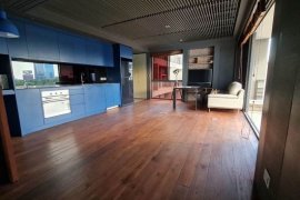 1 Bedroom Condo for sale in Noble Ambience Sarasin, Silom, Bangkok