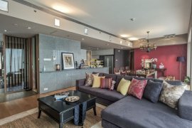 3 Bedroom Condo for rent in The Met, Thung Maha Mek, Bangkok near BTS Chong Nonsi