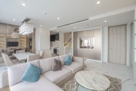 3 Bedroom Condo for rent in Noble Ploenchit, Lumpini, Bangkok near BTS Ploen Chit