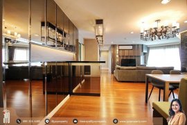 3 Bedroom Condo for sale in Belle Grand Rama 9, Huai Khwang, Bangkok near MRT Phra Ram 9