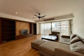 2 Bedroom Apartment for rent in Khlong Toei, Bangkok near BTS Asoke