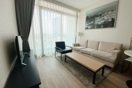 2 Bedroom Condo for rent in Siamese Surawong, Si Phraya, Bangkok near MRT Sam Yan