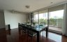 3 Bedroom Condo for rent in Sathorn Gallery Residences, Yan Nawa, Bangkok near BTS Saint Louis