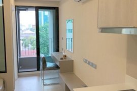 1 Bedroom Condo for sale in Vtara Sukhumvit 36, Phra Khanong, Bangkok near BTS Thong Lo