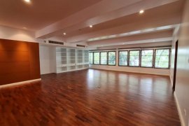 4 Bedroom Condo for rent in Lumpini, Bangkok near BTS Ploen Chit