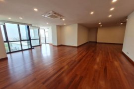 3 Bedroom Condo for rent in Baan Yen Akard, Lumpini, Bangkok