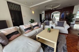 3 Bedroom Condo for rent in Swasdi Mansion, Khlong Tan Nuea, Bangkok near MRT Sukhumvit