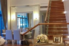 3 Bedroom Condo for sale in Bright Sukhumvit 24, Khlong Tan, Bangkok near MRT Queen Sirikit National Convention Centre