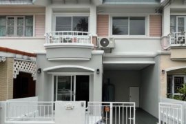 3 Bedroom Townhouse for sale in Nonthaburi near MRT Phra Nang Klao Bridge