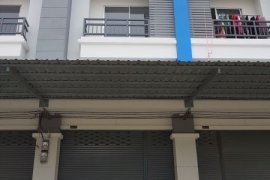 4 Bedroom Townhouse for Sale or Rent in Samrong Nuea, Samut Prakan near BTS Samrong