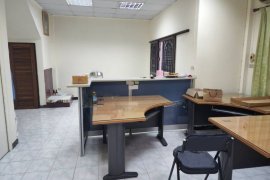 3 Bedroom Townhouse for rent in Nong Bon, Bangkok near MRT Si Udom