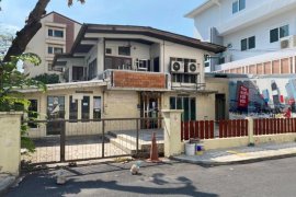 Commercial for rent in Silom, Bangkok near BTS Saint Louis