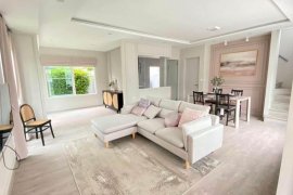 3 Bedroom House for rent in Anya Bangna-Ramkhamhaeng 2, Dokmai, Bangkok