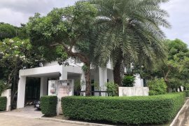 4 Bedroom House for Sale or Rent in NIRVANA SATHORN, Bang Khun Thian, Bangkok