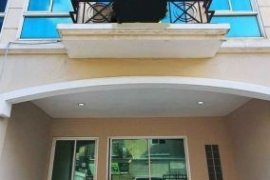 4 Bedroom Townhouse for rent in Nong Bon, Bangkok near MRT Suan Luang Ro 9