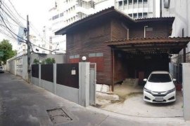 3 Bedroom House for rent in Silom, Bangkok near BTS Chong Nonsi