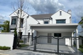 4 Bedroom House for rent in Hua Mak, Bangkok