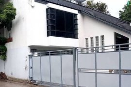 4 Bedroom House for rent in Chom Phon, Bangkok