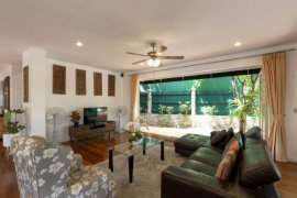 6 Bedroom House for sale in Patong, Phuket