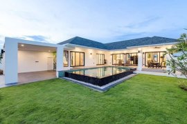 3 Bedroom House for sale in Thap Tai, Prachuap Khiri Khan