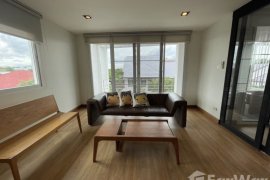 2 Bedroom Apartment for rent in Sam Sen Nok, Bangkok