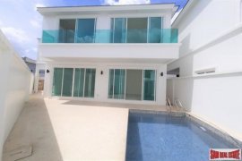 3 Bedroom House for sale in Ko Kaeo, Phuket