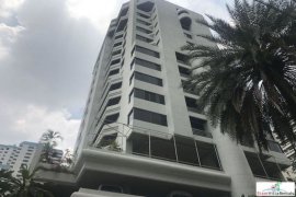 3 Bedroom Apartment for rent in Khlong Toei Nuea, Bangkok near MRT Sukhumvit