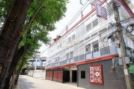 Commercial for rent in Khlong Toei, Bangkok