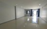 4 Bedroom Townhouse for Sale or Rent in Sam Sen Nok, Bangkok