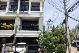 3 Bedroom Townhouse for sale in Baan Klang Muang Sathorn - Suksawat, Bang Phueng, Samut Prakan