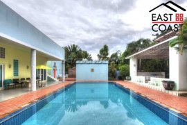2 Bedroom House for sale in Chonburi