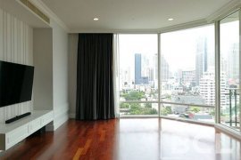 3 Bedroom Condo for rent in Royce Private Residences, Khlong Toei Nuea, Bangkok