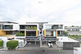 4 Bedroom House for sale in 15 Gates, Khlong Chan, Bangkok near MRT Lam Sali
