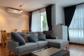 2 Bedroom Condo for Sale or Rent in 49 Plus, Khlong Tan Nuea, Bangkok near BTS Phrom Phong 2 Bedroom Condo for Sale or Rent in 49 Plus, Khlong Tan Nuea, Bangkok near BTS Phrom Phong