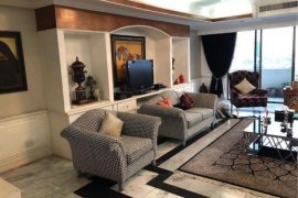 3 Bedroom Condo for sale in Oriental Towers, Phra Khanong, Bangkok 3 Bedroom Condo for sale in Oriental Towers, Phra Khanong, Bangkok