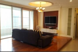 3 Bedroom Condo for sale in Bang Lamphu Lang, Bangkok 3 Bedroom Condo for sale in Bang Lamphu Lang, Bangkok