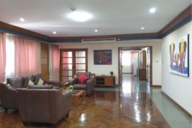4 Bedroom Condo for rent in United Tower, Phra Khanong, Bangkok 4 Bedroom Condo for rent in United Tower, Phra Khanong, Bangkok