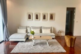 3 Bedroom Condo for rent in Benviar Tonson Residence, Lumpini, Bangkok near BTS Ratchadamri 3 Bedroom Condo for rent in Benviar Tonson Residence, Lumpini, Bangkok near BTS Ratchadamri