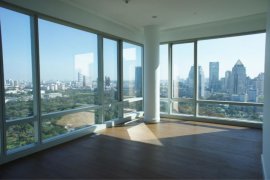 3 Bedroom Condo for Sale or Rent in 185 Rajadamri, Lumpini, Bangkok near BTS Ratchadamri