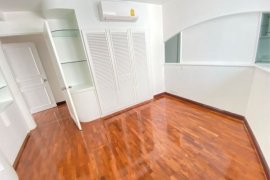 3 Bedroom Condo for Sale or Rent in President Park Sukhumvit 24, Khlong Tan, Bangkok near MRT Queen Sirikit National Convention Centre 3 Bedroom Condo for Sale or Rent in President Park Sukhumvit 24, Khlong Tan, Bangkok near MRT Queen Sirikit National Convention Centre