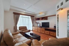 3 Bedroom Condo for rent in Royal Castle Sukhumvit 39, Khlong Toei Nuea, Bangkok near BTS Phrom Phong