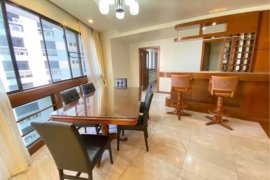 3 Bedroom Condo for rent in Khlong Tan, Bangkok near MRT Queen Sirikit National Convention Centre 3 Bedroom Condo for rent in Khlong Tan, Bangkok near MRT Queen Sirikit National Convention Centre
