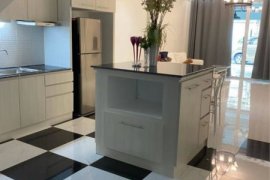 3 Bedroom House for Sale or Rent in Phra Khanong, Bangkok near BTS Phra Khanong