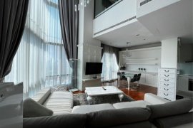 3 Bedroom Condo for rent in Bright Sukhumvit 24, Khlong Tan, Bangkok near MRT Queen Sirikit National Convention Centre 3 Bedroom Condo for rent in Bright Sukhumvit 24, Khlong Tan, Bangkok near MRT Queen Sirikit National Convention Centre